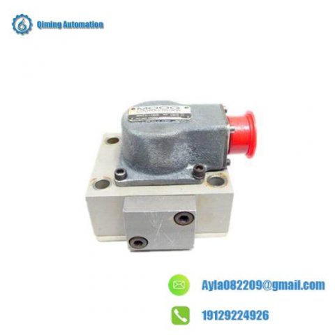 MOOG D136-001-008a Control Card Module
